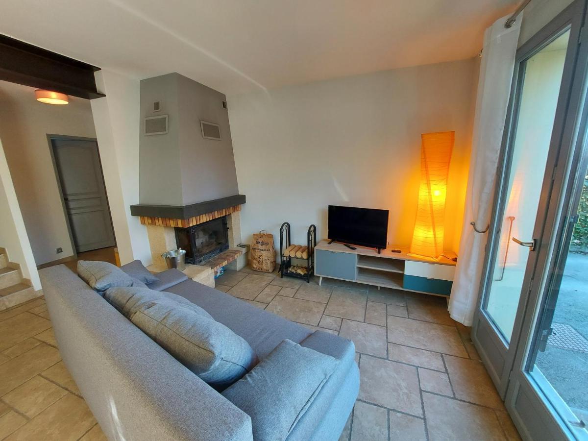 Entre Lac Et Montagne, Chaleureuse Maison 3 Pieces Avec Tres Belle Vue Lac D'Annecy. Terrasse, Jardin, Parking, Cheminee, Barbecue …. Saint-Jorioz Dış mekan fotoğraf