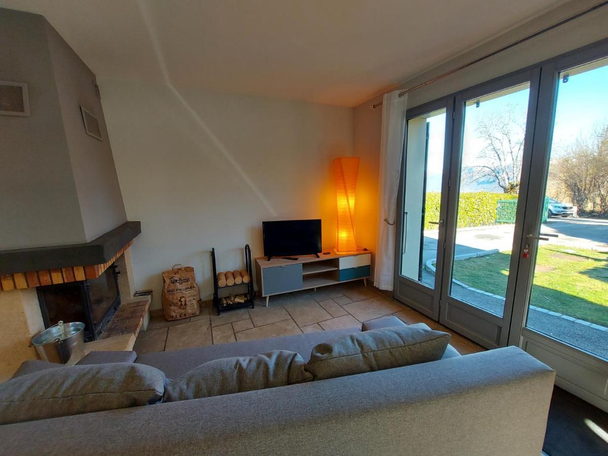 Entre Lac Et Montagne, Chaleureuse Maison 3 Pieces Avec Tres Belle Vue Lac D'Annecy. Terrasse, Jardin, Parking, Cheminee, Barbecue …. Saint-Jorioz Dış mekan fotoğraf