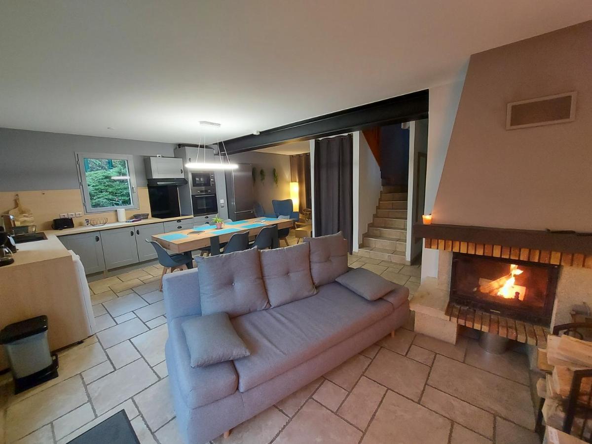 Entre Lac Et Montagne, Chaleureuse Maison 3 Pieces Avec Tres Belle Vue Lac D'Annecy. Terrasse, Jardin, Parking, Cheminee, Barbecue …. Saint-Jorioz Dış mekan fotoğraf
